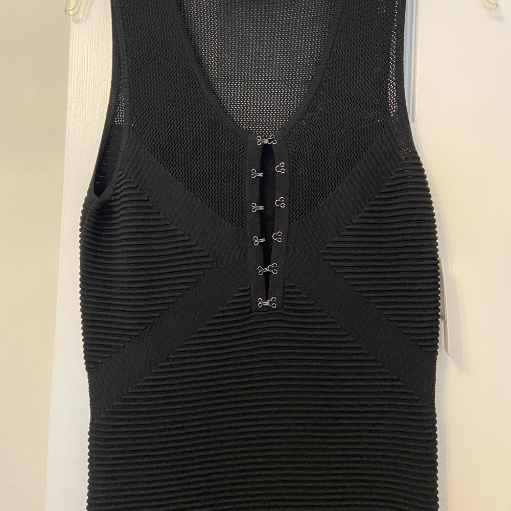 Black Ribbed Tank Top with V-Neck and Buttoned Front